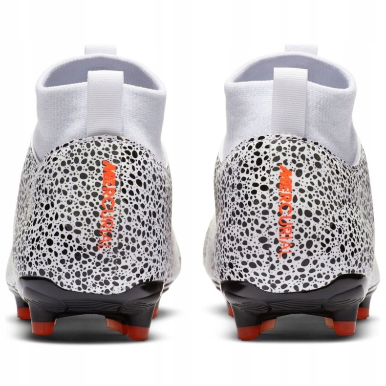 Chuteiras Nike Mercurial Superfly 7 Academy CR7 FG / MG Jr CV3182-180 branco 5
