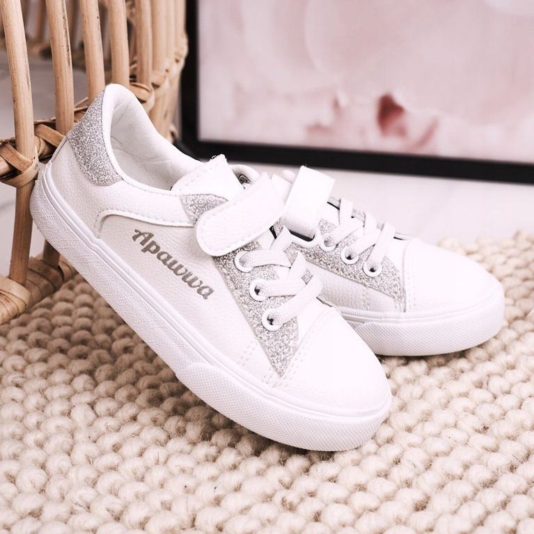 Apawwa Tênis Infantil Com Camila Brocado Branco e Prata 2