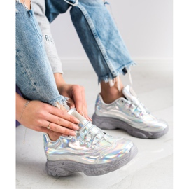 Ideal Shoes Tênis com efeito Holo prata 1