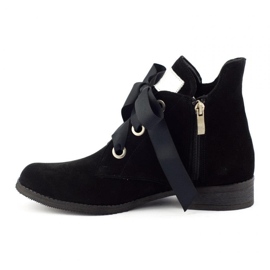 Olivier Botas Black Flora com fita preto 1