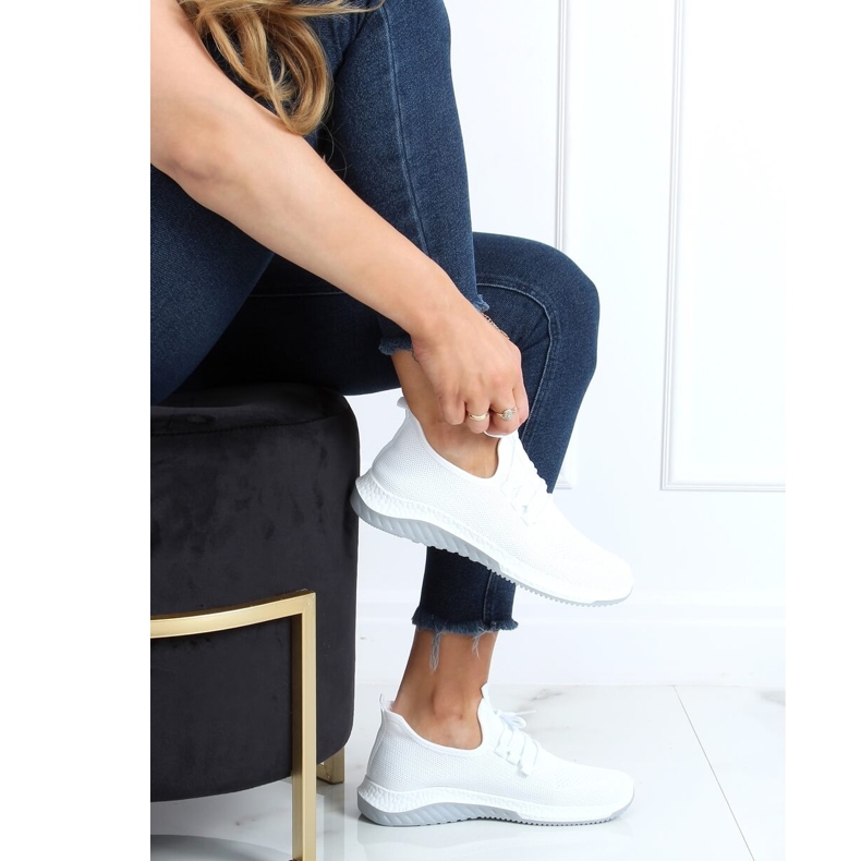 Tênis esportivos brancos 2019-3 Branco 2