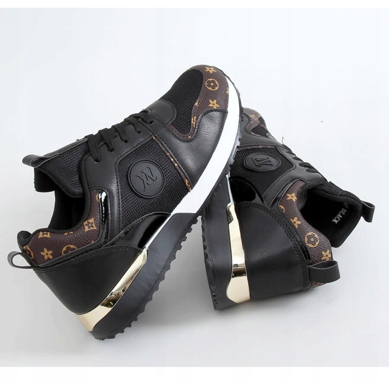 Sapatos esportivos pretos VL118P pretos 1