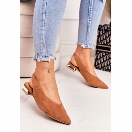 Bailarinas de camurça com salto dourado Laura Messi 2127 Camel castanho 1