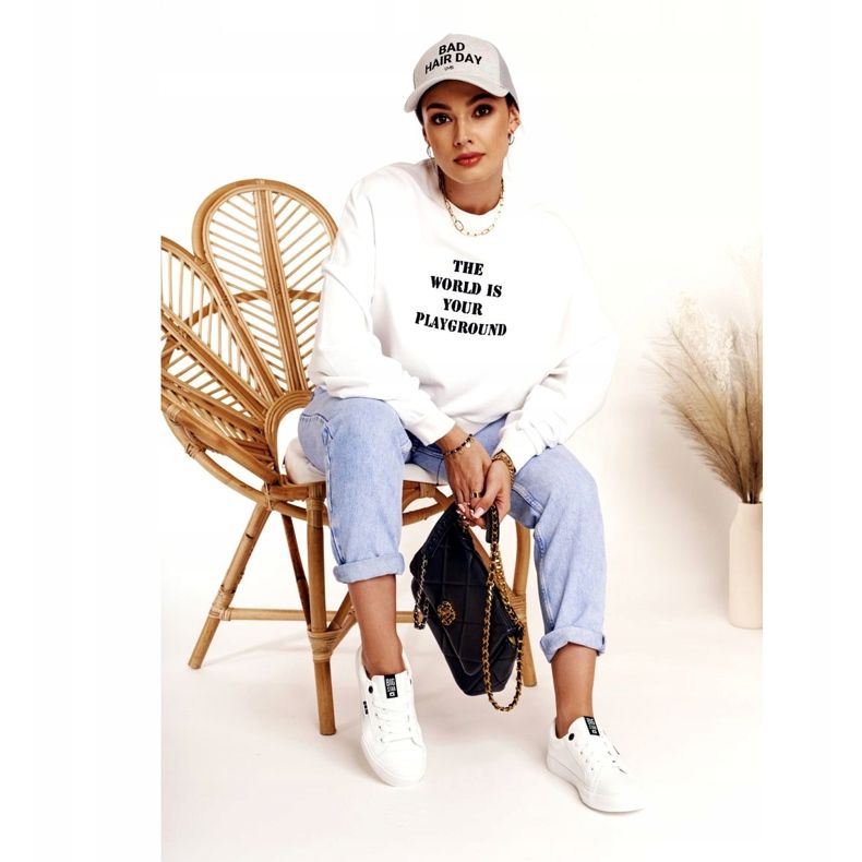 Tênis de couro feminino com a inscrição Big Star EE274316 branco preto 1