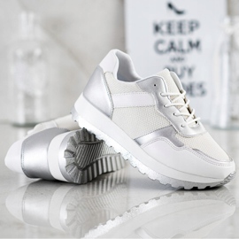 Bestelle Tênis com plataforma brilhante branco prata 1