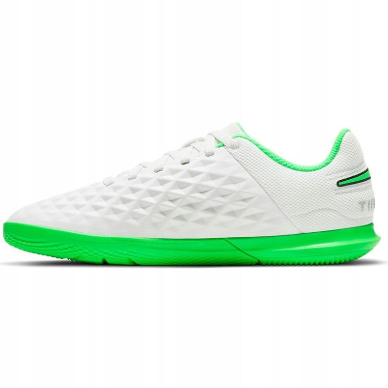 Chuteiras Nike Tiempo Legend 8 Club Ic Jr AT5882 030 branco branco 1