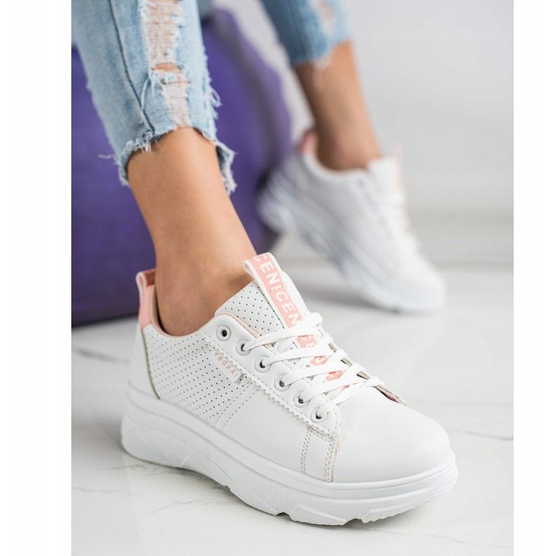 SHELOVET Sapatilhas no branco Nice plataforma 2