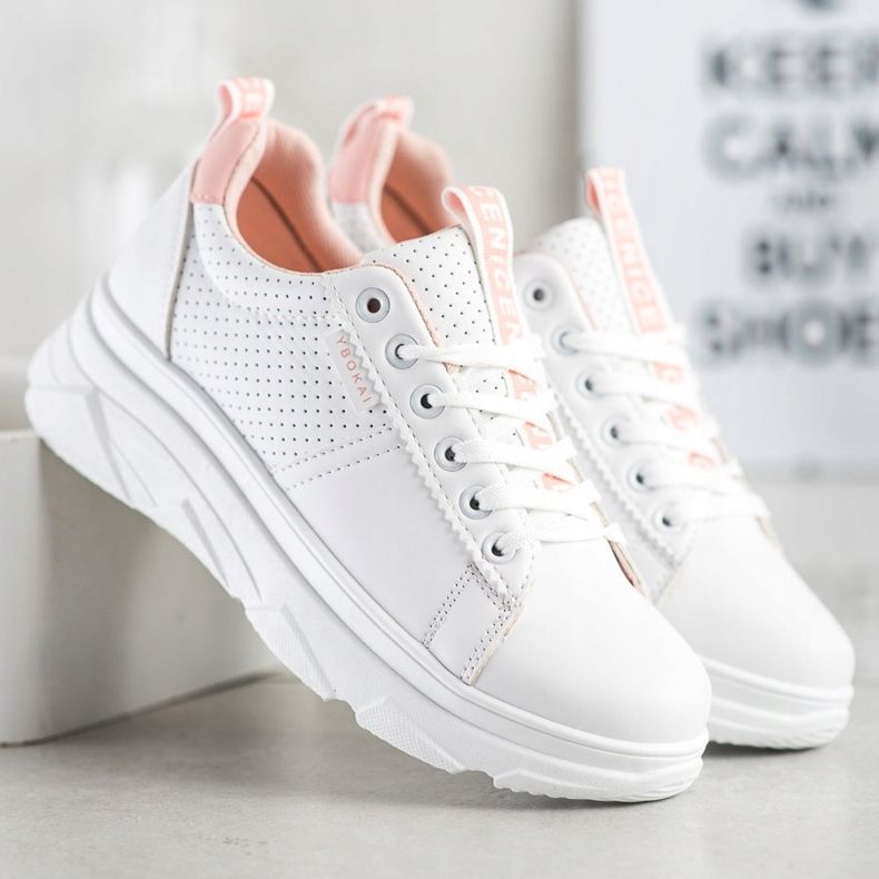 SHELOVET Sapatilhas no branco Nice plataforma 1