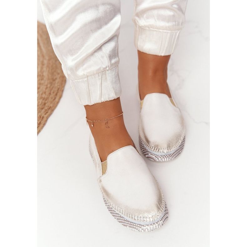 Brogues feminino Maciejka Couro Slip-on Ouro 03512-25 dourado 2