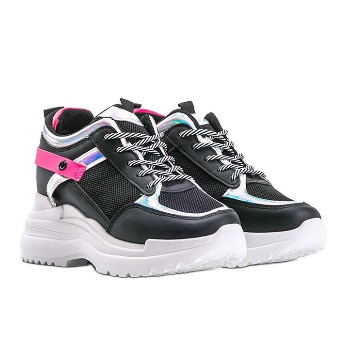 Tênis preto com sola Johan grossa 1