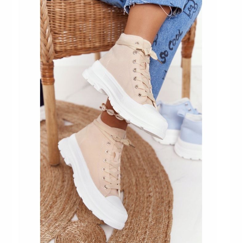 FB2 Tênis alto feminino trissy bege com sola grande 2