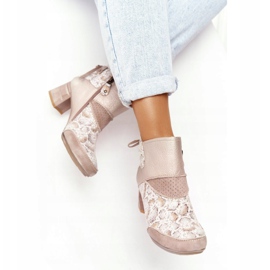 Botas de couro feminino com salto Maciejka Ouro Bege 03963-20 dourado 1 Botas de couro feminino com salto Maciejka Ouro Bege 03963-20 dourado 1