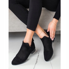 Botas de mola VINCEZA com orifícios preto 1
