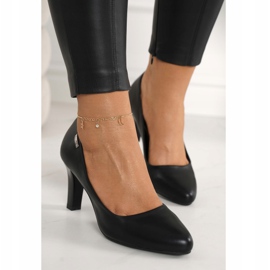 PJ1 Eleanor preto clássico bombeia em uma barra 3