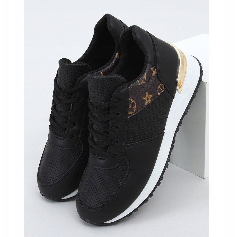 Calçado desportivo preto para senhora J2140 Preto 1