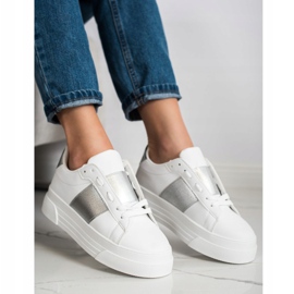 SHELOVET Tênis com couro ecológico na plataforma branco 1