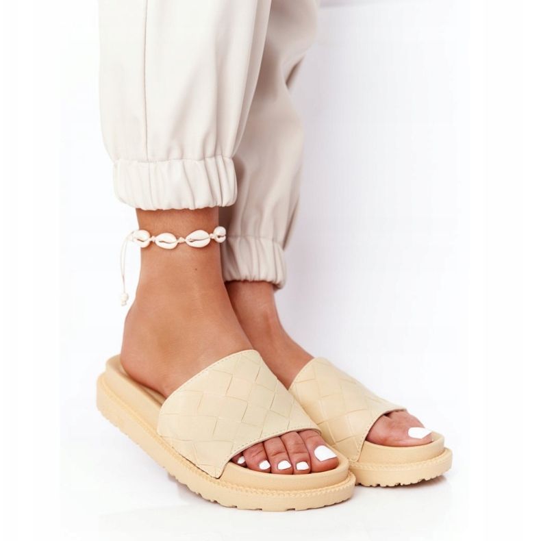 Chinelos femininos na plataforma amarela Big Star HH274689 amarelo 2