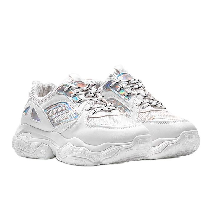 Tênis branco e prata em uma sola Annette grossa 1