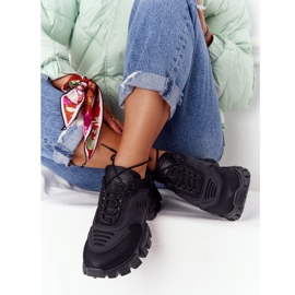 Tênis feminino preto com sola grande preta Nova York 1