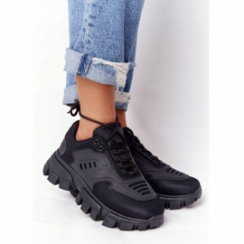 Tênis feminino preto com sola grande preta Nova York 2