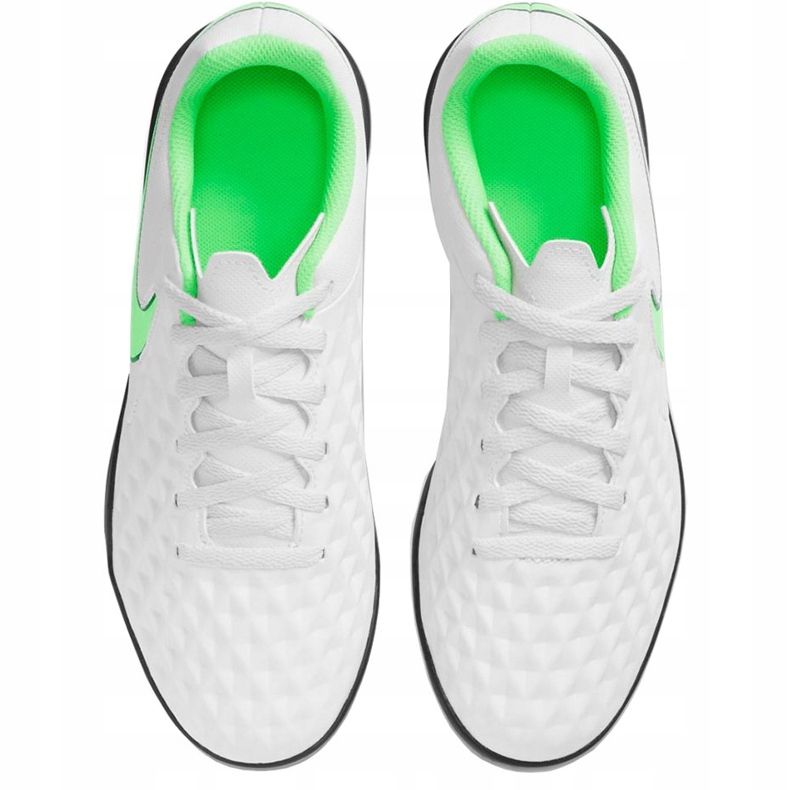 Chuteira Nike Tiempo Legend 8 Club Tf Junior AT5883 030 branco branco 1