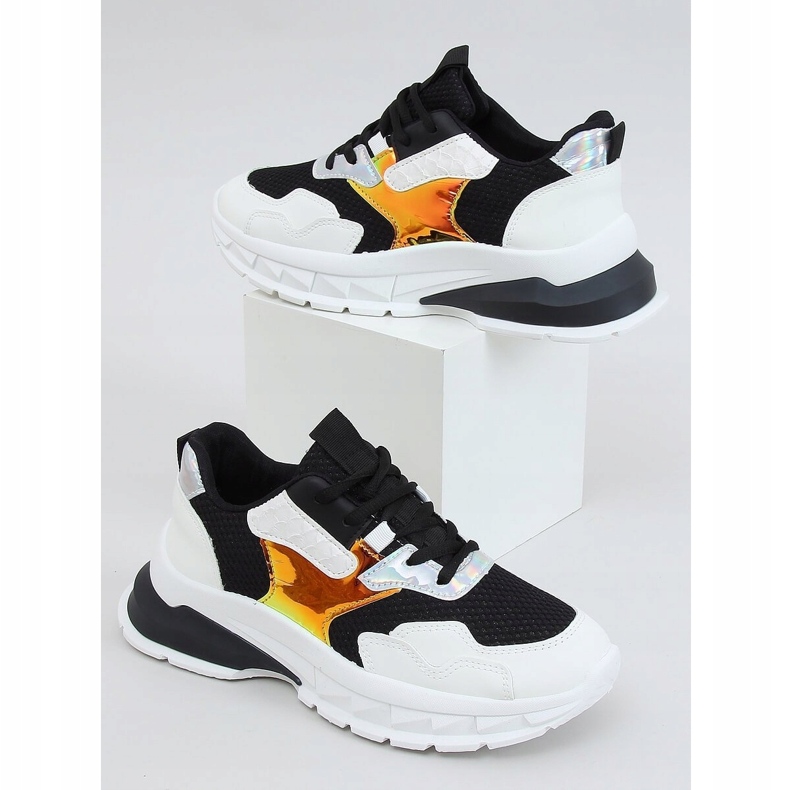 Sapatos esportivos preto e branco BH003 Preto 1