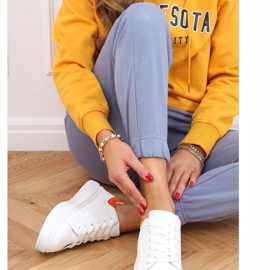 Tênis feminino branco e laranja A88-63 Orange 1