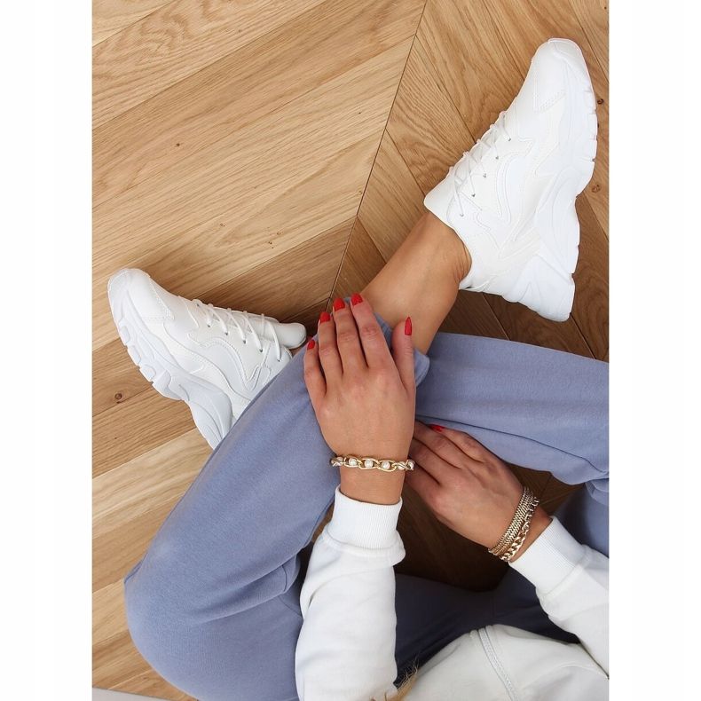 Sapatos esportivos brancos YL-45 Branco 2
