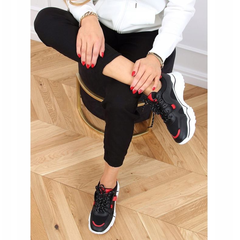 Sapatos esportivos pretos FF-8 pretos 2