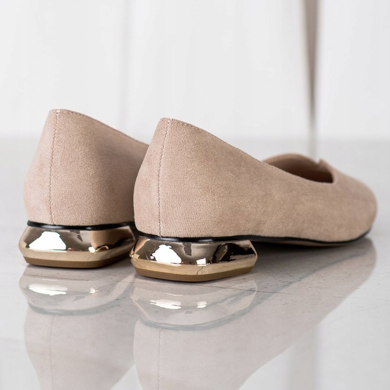 Bombas Com Salto Dourado VINCEZA bege 1