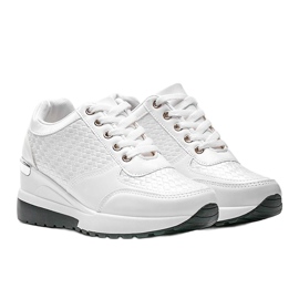 Tênis branco brilhante na cunha Mara 1