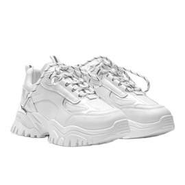 Tênis branco com inserções metálicas de Ansley 1