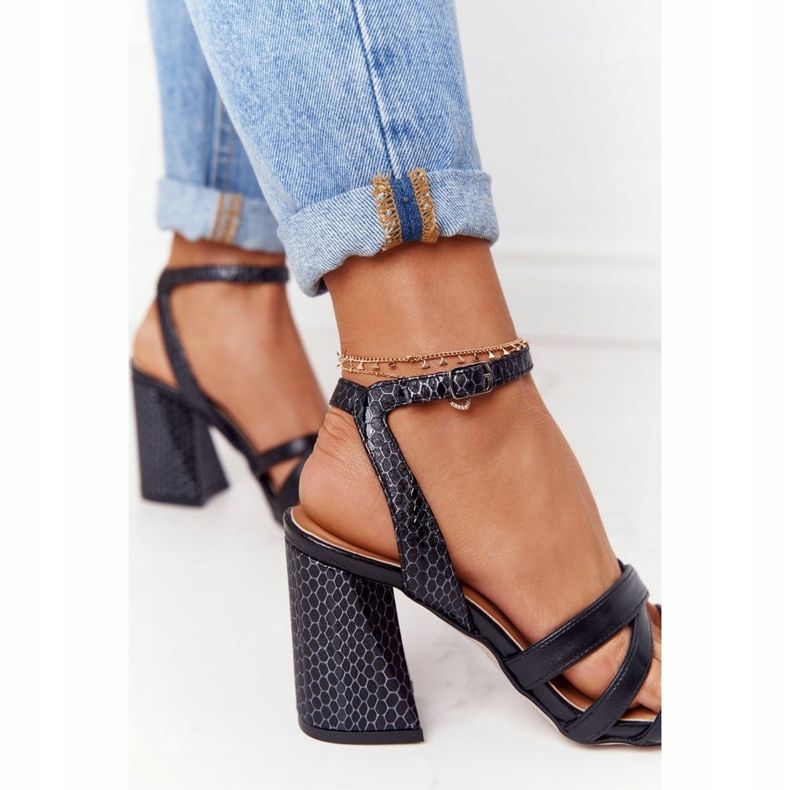 PV3 Sandálias de couro em uma barra preta Visconi 4400476 preto 1