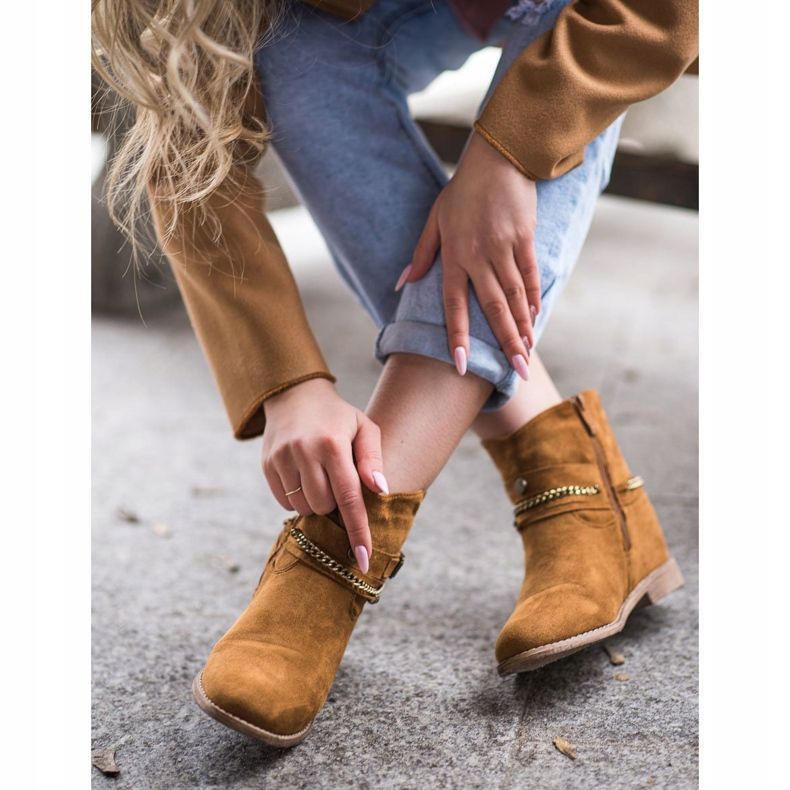 Cm Paris Cowgirls marrons em uma cunha marrom amarelo 2