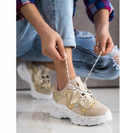 SHELOVET Tênis Com Plataforma Decorativa bege dourado 1