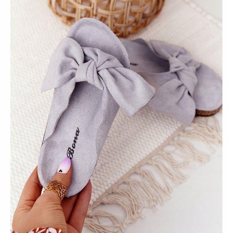 PB2 Chinelos infantis cinza em cortiça Little Wendy 1