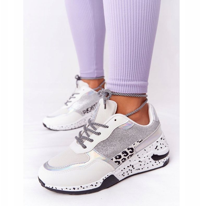 NEWS Tênis feminino cunha branco com brocado Avery 1