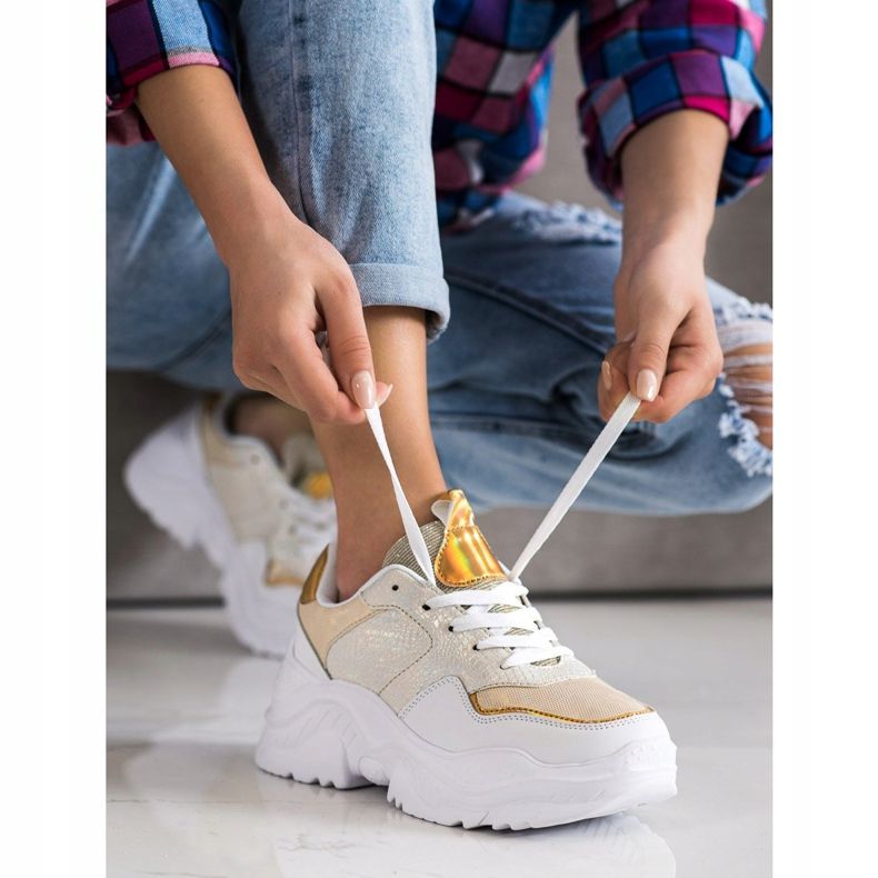 Weide Tênis com estampa de cobra de couro ecológico branco dourado 2