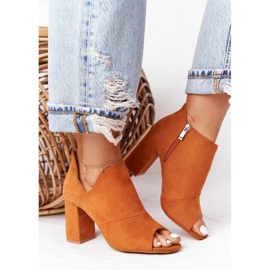 Botas de camurça de primavera em camelo Vinceza 21-17095 marrom 1