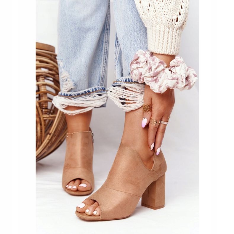 Botas de camurça primavera em um poste Vinceza 21-17095 bege 2