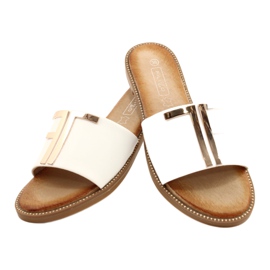 Filippo Chinelos femininos elegantes brancos e dourados 3