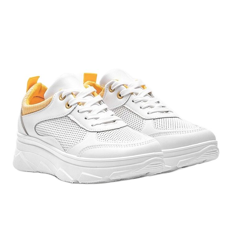 Tênis branco com sola grossa e padrão de pele de cobra Joyce 2 Tênis branco com sola grossa e padrão de pele de cobra Joyce 2