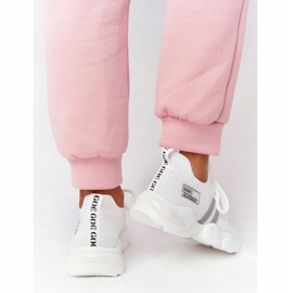 Meias esportivas femininas GOE HH2N4016 brancas branco preto 2