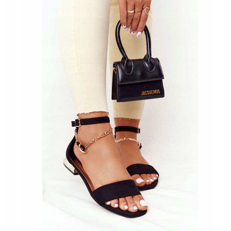 Sandálias com salto dourado Vinceza 21-17119 preto 2