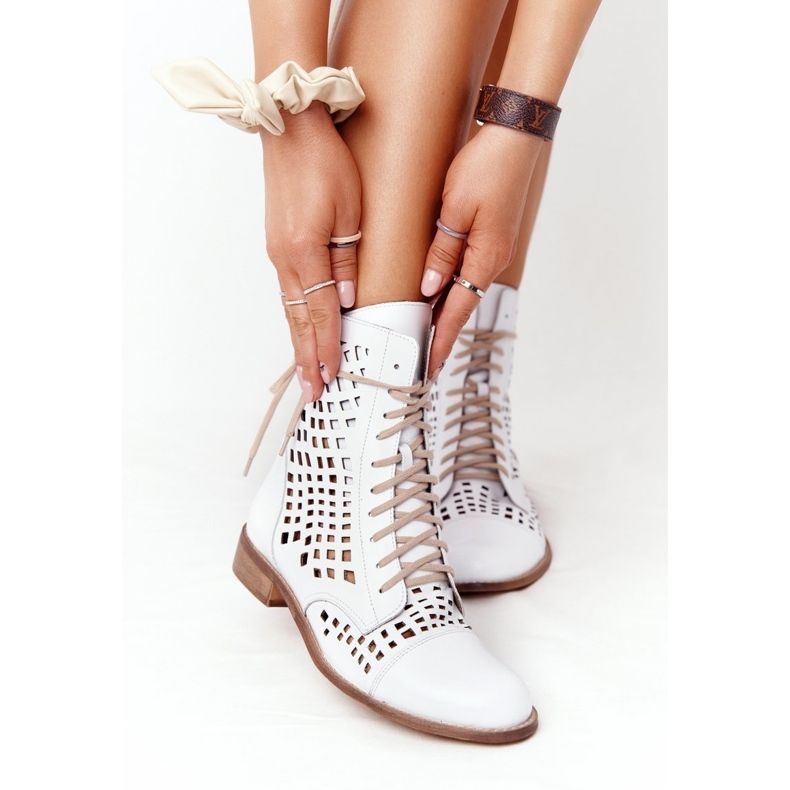 Botas de couro perfuradas Nicole 2627 Branco 2