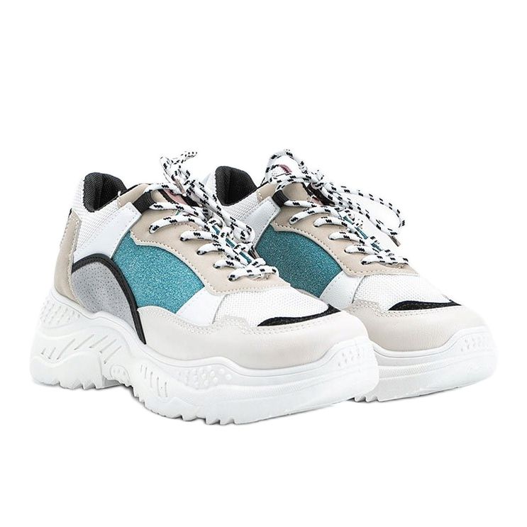 Tênis bege com sola joana grossa 1 Tênis bege com sola joana grossa 1