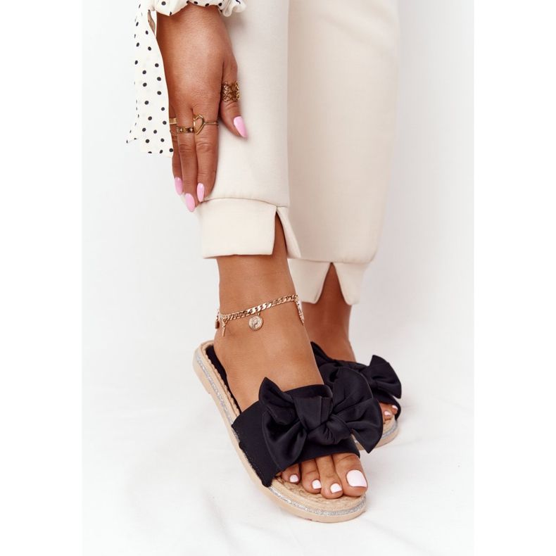 MSMG Chinelos Andrea Preta De Borracha Com Laço bege preto 1