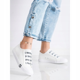 Tênis feminino Big Star HH274094 branco 1