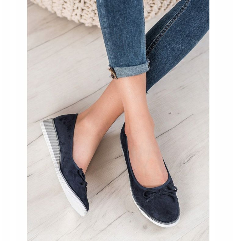 Goodin Bailarina com Arco azul 1