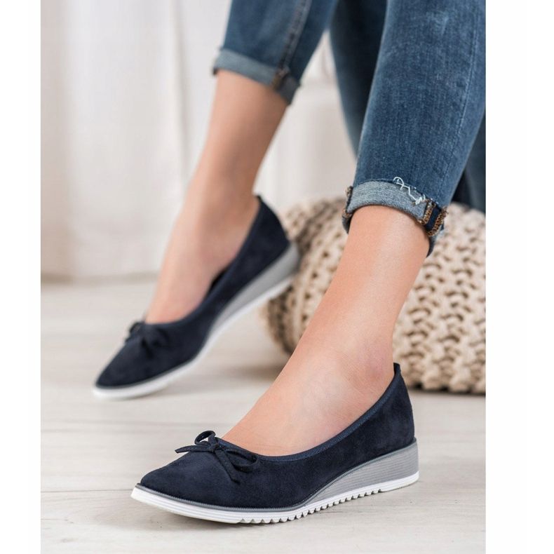 Goodin Bailarina com Arco azul 2